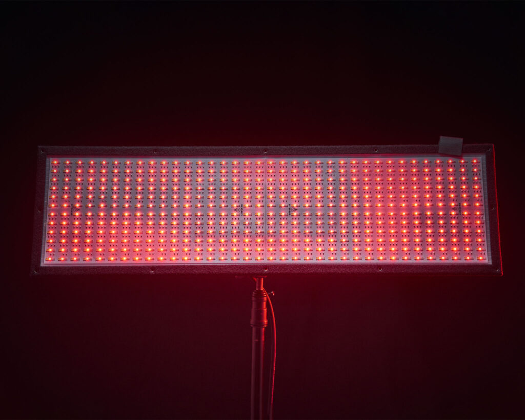 LiteMat Spectrum 2L Full RGB+W LED - 03